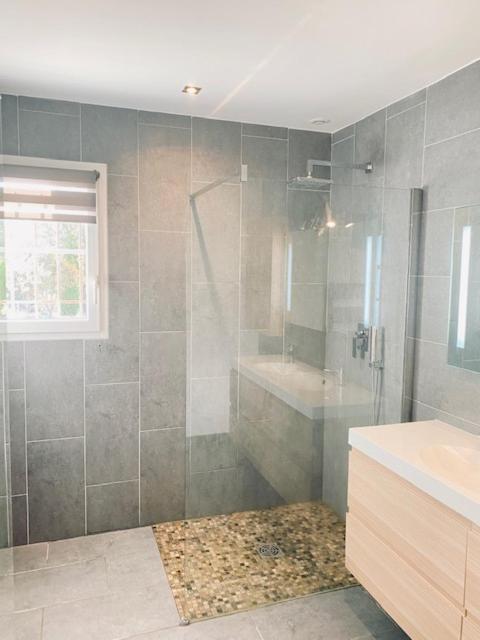 Jolie Maison De 110 M 2, Pour 6 Personnes, Au Calme, Avec Piscine Les Cordiers Exterior foto